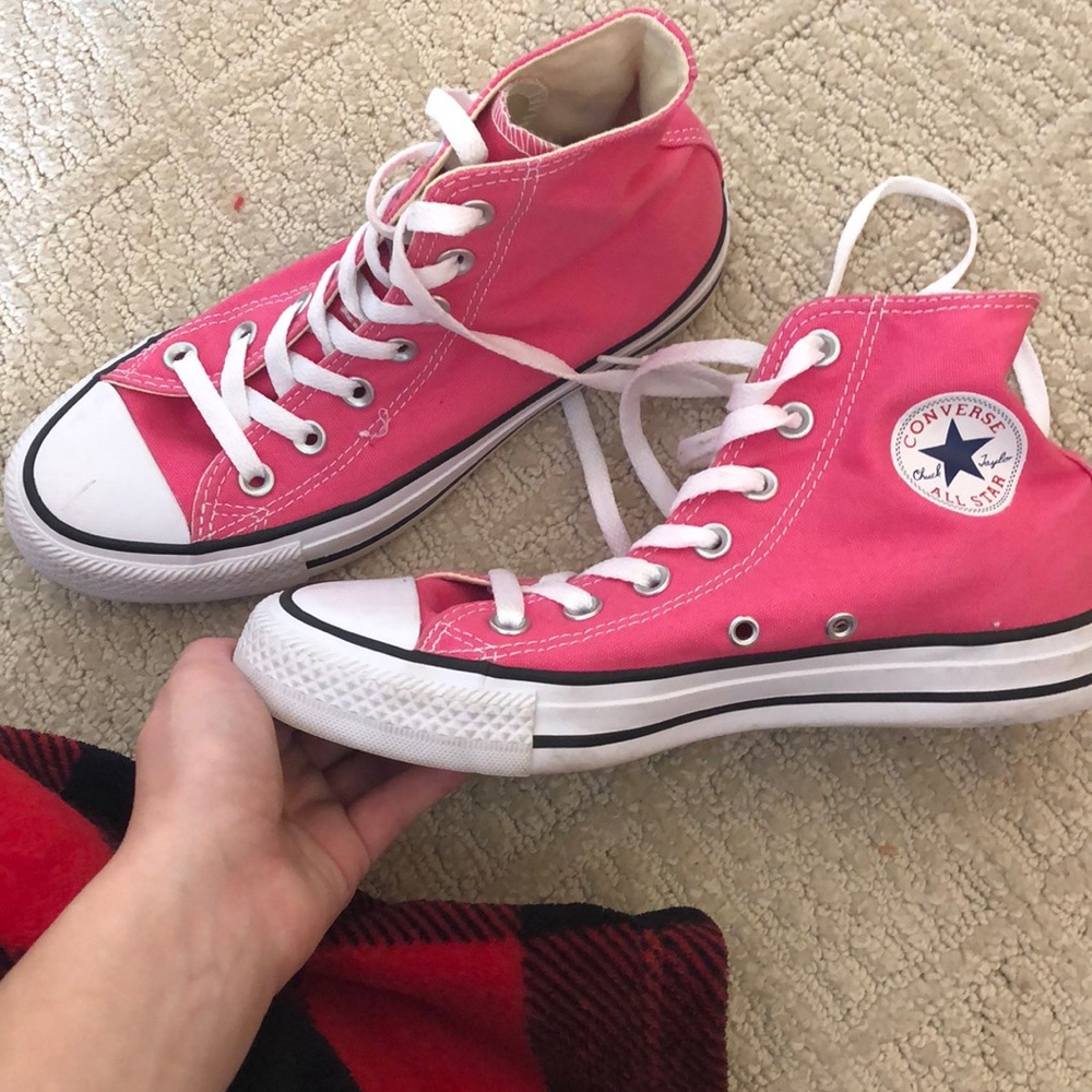 Hot pink hightop converse